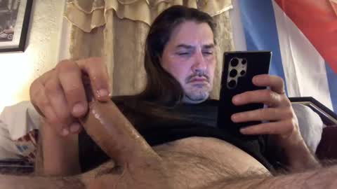 Snapshot of blazinawin chatting on March 12, 7:57 am FreshCut online show from March 12, 7:57 am