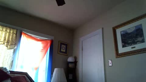 Snapshot of blazinawin chatting on December 14, 4:09 pm FreshCut online show from December 14, 4:09 pm