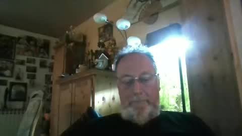 Snapshot of blindsurfer780299 chatting on September 24, 4:27 pm blindsurfer780299 online show from September 24, 4:27 pm