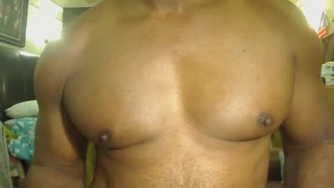 blkbiguncut10462 online show from March 5, 1:50 pm