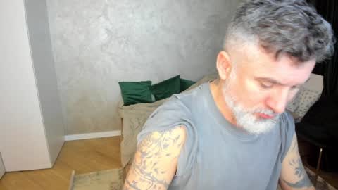 Nico online show from February 8, 8:32 pm