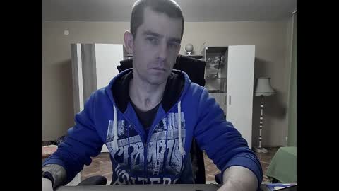 Runaway online show from February 11, 8:31 pm