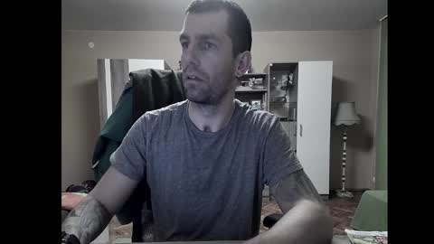 Runaway online show from January 18, 7:58 pm