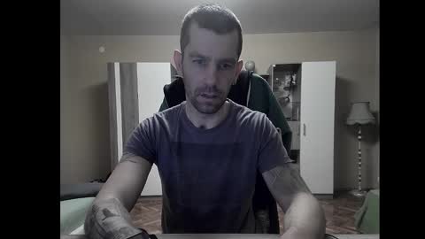 Runaway online show from January 4, 7:44 pm