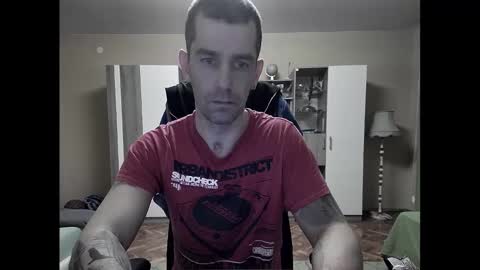 Runaway online show from March 3, 8:07 pm