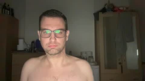 blue_eyes_85 online show from December 22, 2:27 pm