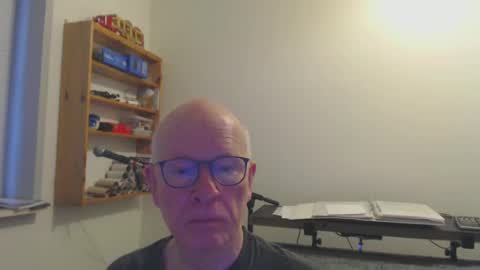 blueeyesn8 online show from January 22, 8:07 am