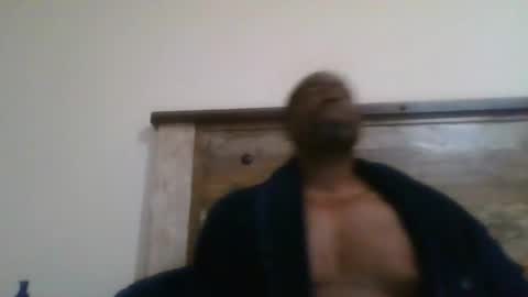 bluuthunder1914 online show from November 30, 11:40 pm