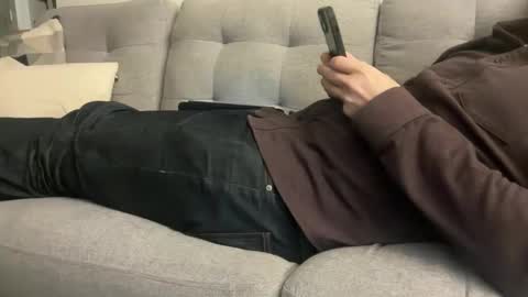 bmclovin_7 online show from December 8, 7:58 am