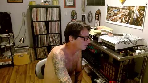 ZuperZexyZounds online show from October 3, 7:35 am