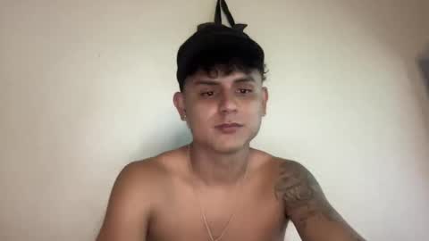 Snapshot of bob_pettersonn chatting on March 10, 4:17 am Bob  INDEPENDENT MODEL online show from March 10, 4:17 am