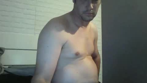 Snapshot of bobas19 chatting on October 31, 12:19 pm big36 online show from October 31, 12:19 pm