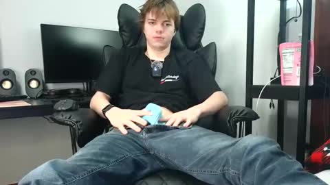 bobby72738 online show from December 21, 3:03 am