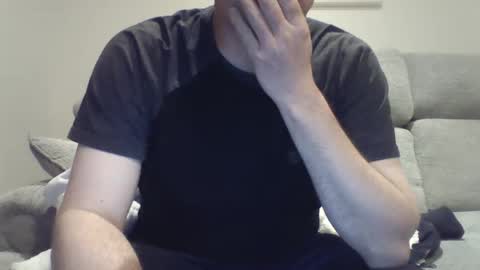 bobby_113 online show from January 6, 1:31 am