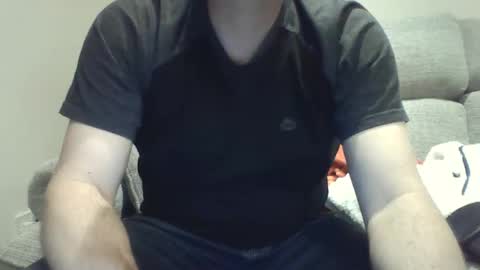 bobby_113 online show from January 3, 1:48 am