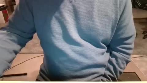 BobbyHill27b online show from January 1, 5:44 pm