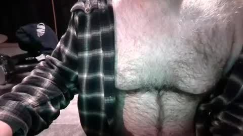 BobbyHill27b online show from March 11, 2:54 am