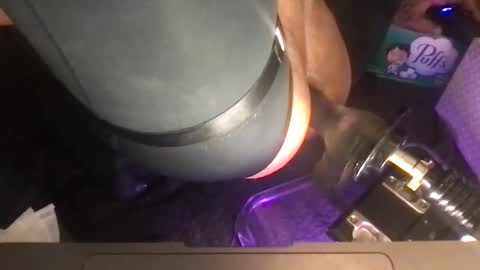 bobbyl1ght online show from March 10, 10:39 am