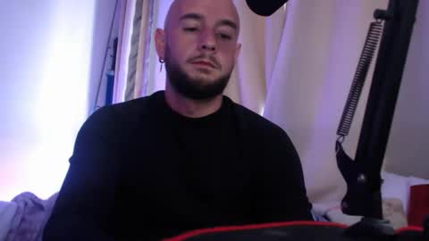 Snapshot of bodyking69 chatting on January 28, 12:11 pm bodyking69 online show from January 28, 12:11 pm