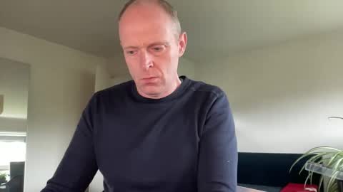 Snapshot of boegieboy76 chatting on October 14, 12:23 pm ask me online show from October 14, 12:23 pm