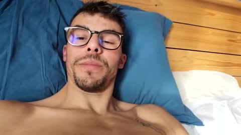 bomale89 online show from January 31, 2:17 pm