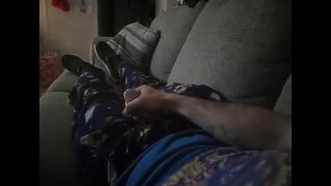 bombinshaman online show from December 8, 8:20 am