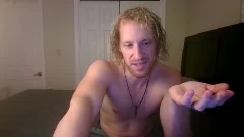 BookAndBrawn online show from December 5, 3:24 am