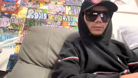 SHY BOY online show from November 2, 2:27 am