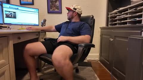 Boredhorndog online show from October 1, 4:49 am