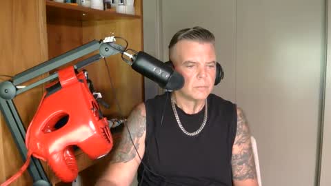 BOSS online show from September 15, 5:58 pm