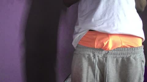 boss_playa98 online show from April 2, 2:53 am