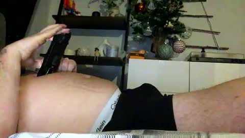 boxerbro123 online show from November 9, 8:24 pm