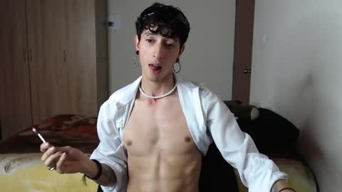 Boy Astro online show from February 26, 2:57 pm