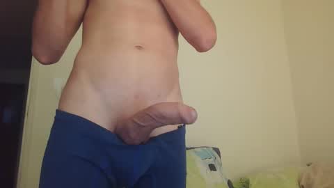 Snapshot of boycock777 chatting on February 20, 10:04 pm Tommy - OnFns  tommy  874 online show from February 20, 10:04 pm