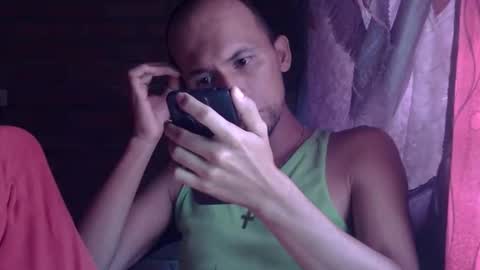 Boy online show from May 29, 6:07 pm