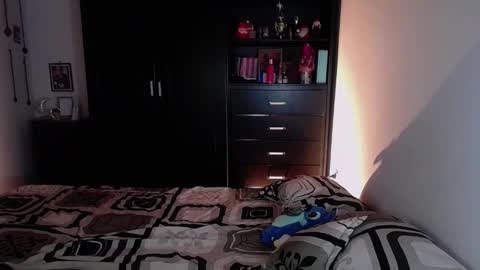 miguel  online show from February 17, 12:42 am