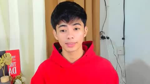 HI IM JAMES DONT FORGET GIVE ME THUMBS UP AND JOIN TO MY FANCLUB online show from December 20, 6:48 pm