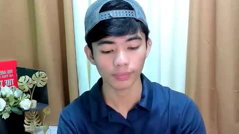 HI IM JAMES DONT FORGET GIVE ME THUMBS UP AND JOIN TO MY FANCLUB online show from November 23, 2:39 pm