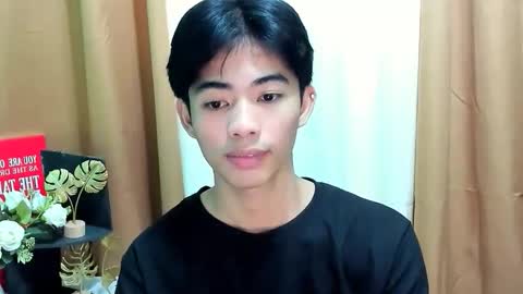 HI IM JAMES DONT FORGET GIVE ME THUMBS UP AND JOIN TO MY FANCLUB online show from November 17, 7:00 am