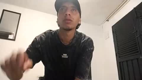 sebastian online show from February 2, 3:32 am