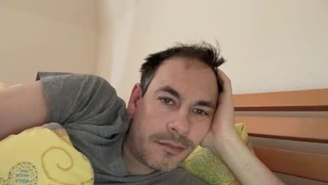 boytoyhh online show from March 6, 6:52 am