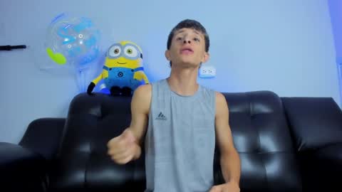 Snapshot of boysweet_boys chatting on January 24, 8:43 pm Paul and Max online show from January 24, 8:43 pm