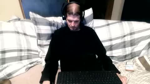 bponie1 online show from November 1, 1:42 am