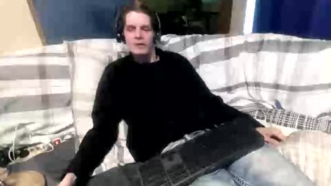 bponie1 online show from March 7, 7:17 am