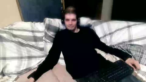 Snapshot of bponie1 chatting on October 18, 4:17 am bponie1 online show from October 18, 4:17 am