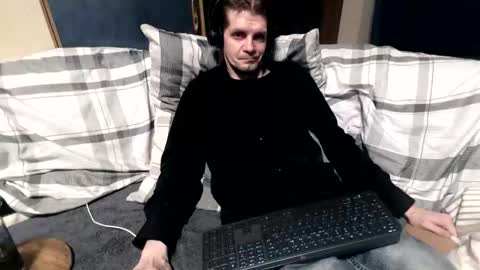 bponie1 online show from January 17, 1:30 am