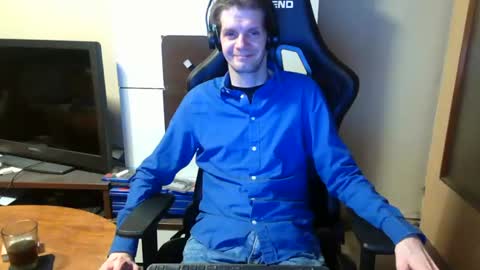 Snapshot of bponie1 chatting on January 17, 11:22 pm bponie1 online show from January 17, 11:22 pm