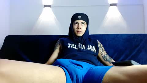 Snapshot of br4ndon_cooper chatting on October 3, 2:55 pm Brandon online show from October 3, 2:55 pm