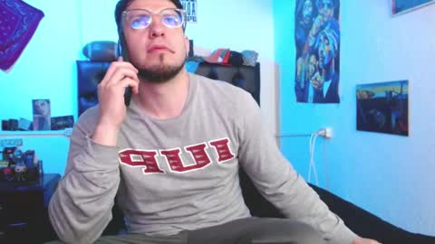 brad hot boy online show from November 19, 2:55 am