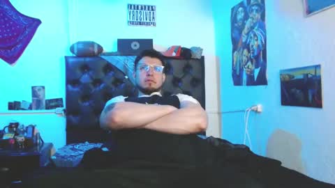 Snapshot of brad_hot_boy chatting on September 25, 2:21 am brad hot boy online show from September 25, 2:21 am